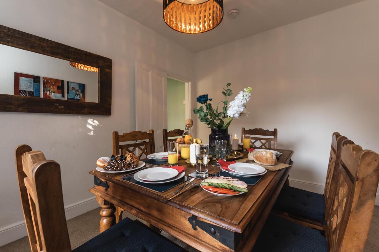 3-Bedroom House L Fast Wi-Fi L Garden L Newly Decorated L Close To Shops And Restaurants Bournemouth Exteriör bild